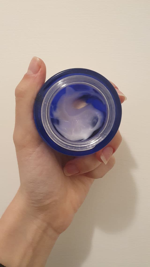 Acqua alle Rose Crema Viso Pelle Sensibile Arrossata review photo by giulia3