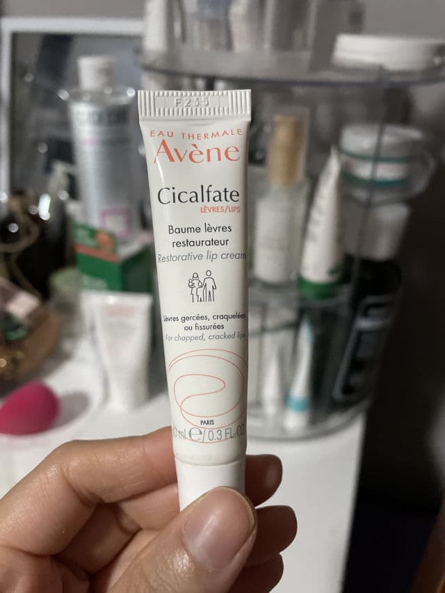 Avene Cicalfate Lips Restorative Lip Cream review photo by glowcontessa