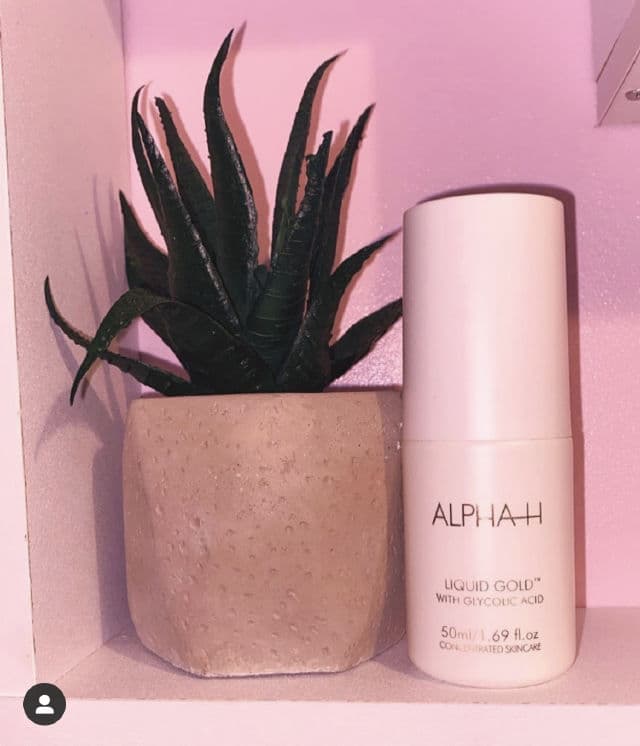 Alpha-H Liquid Gold with Glycolic Acid review photo by glowingskinwithin