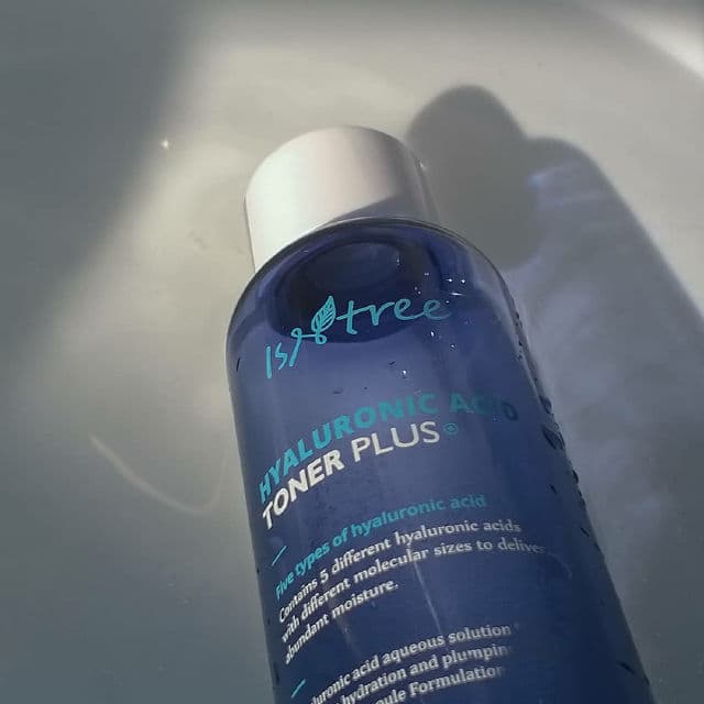 ISNTREE Ultra Low Molecular Hyaluronic Acid Toner review photo by glowphei