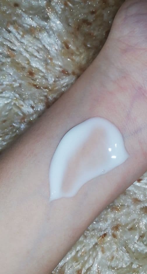 Jergens Soothing Aloe Refreshing Moisturizer review photo by gloww