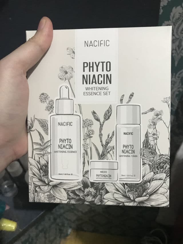 Nacific Phyto Niacin Whitening Toner review photo by gogrowglow