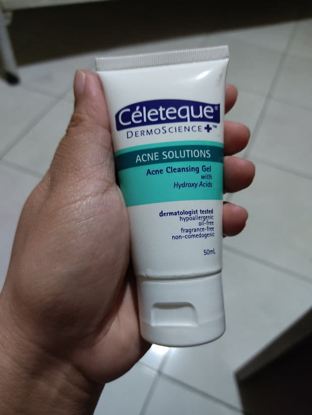 Celeteque Dermoscience Acne Cleansing Gel review photo by grly