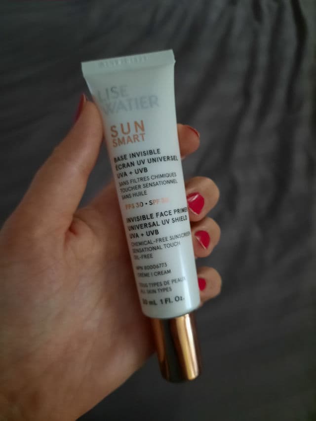 Lise Watier Sun Smart Universal UV Shield SPF 30 review photo by groundedlook