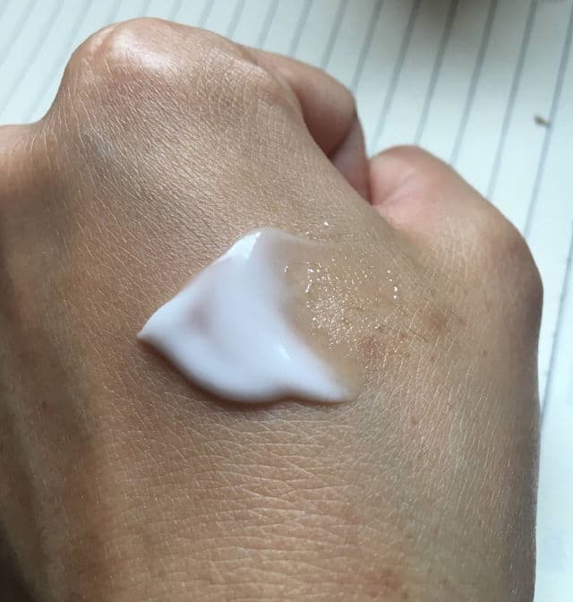 Aiken Tea Tree Oil Moisturizer review photo by hdsktt