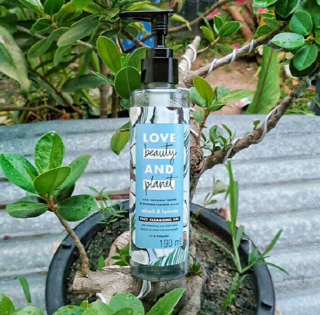 Love Beauty and Planet Refresh and Hydrate - Coconut Oil & Mimosa Face Cleansing Gel review photo by haika