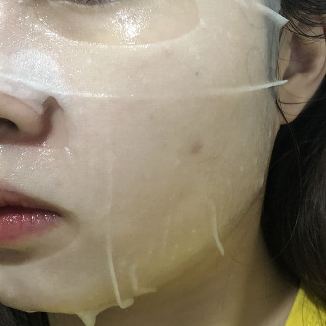 Aroh Marine Energy Moisture Mask review photo by halleysburrow