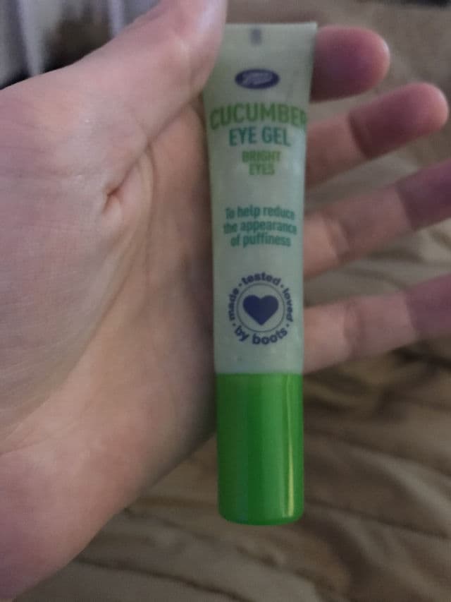 Boots Cucumber Eye Gel review photo by han18