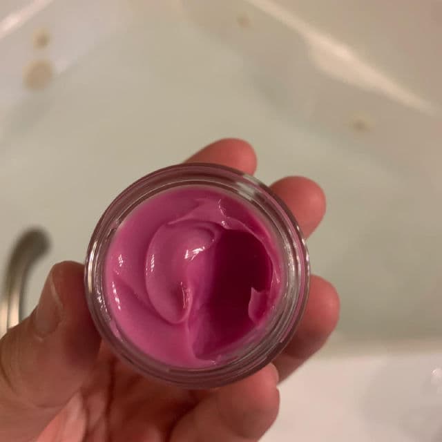 Herbal Dynamics Beauty LipSoothe™ Volumizing & Smoothing Rapid Lip Mask review photo by happygalselfcare