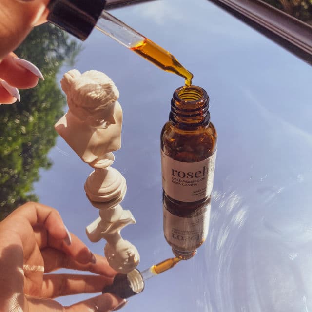 Mary Elizabeth R Rosehip Oil review photo by jeannie