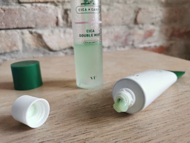 VT COSMETICS Cica Double Mist review photo by hashiskincare