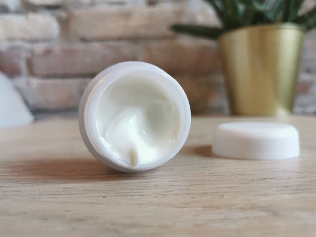 Sunday Riley Ice Ceramide Moisturizing Cream review photo by hashiskincare
