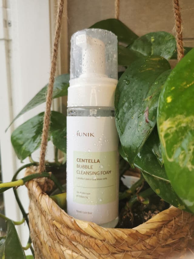 Iunik Centella Bubble Cleansing Foam review photo by hashiskincare