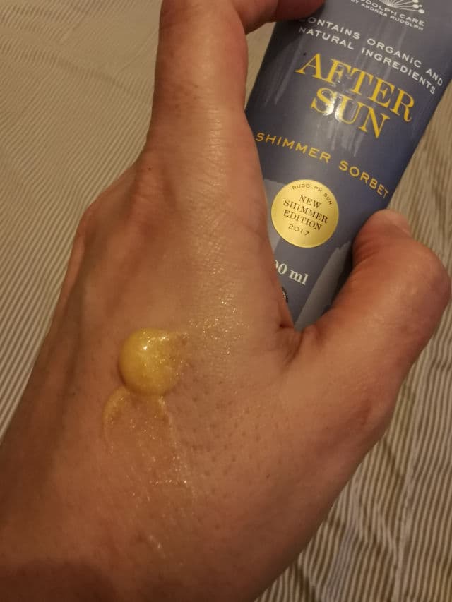 Rudolph Care Aftersun Shimmer Sorbet review photo by hashiskincare