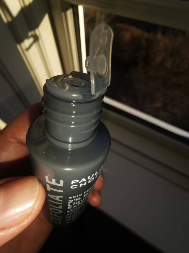 Paula's Choice Skin Perfecting 2% BHA Liquid Exfoliant review photo by hashiskincare