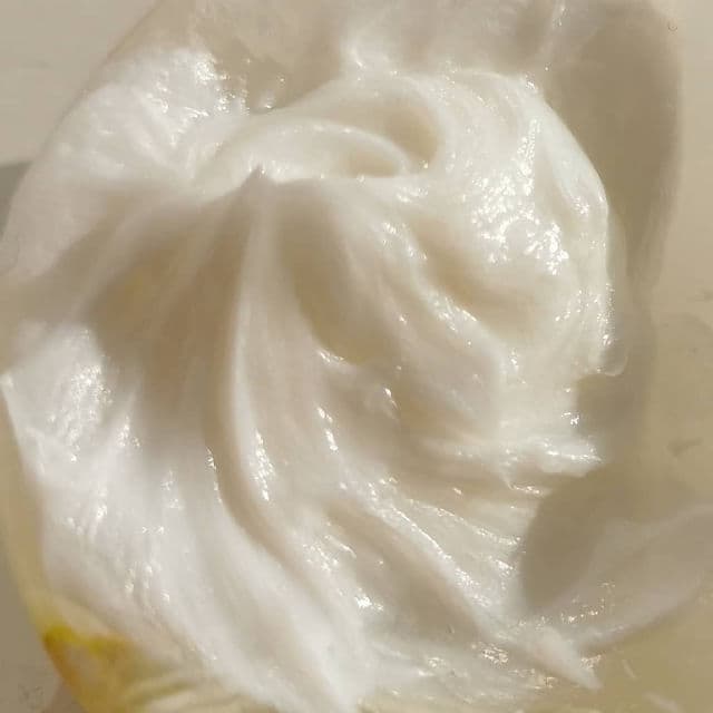 INNISFREE Green Tea Cleansing Foam review photo by hashiskincare