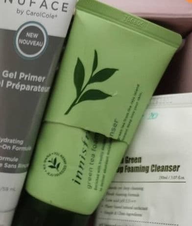 INNISFREE Green Tea Cleansing Foam review photo by hashiskincare