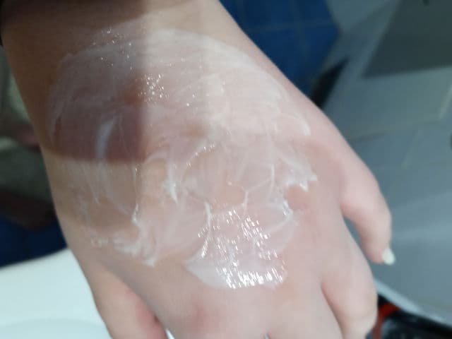 Balea Med Tagescreme Ultra Sensitive 24 H Mattierende review photo by hearties