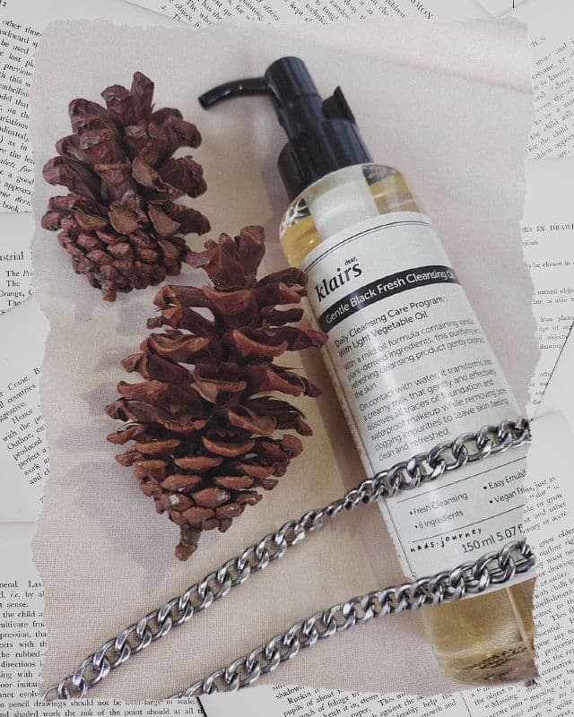 Dear, Klairs Gentle Black Fresh Cleansing Oil review photo by hellosidney