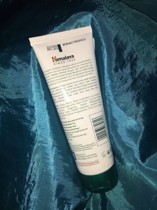 Himalaya Purifying Neem Mask review photo by hellosidney