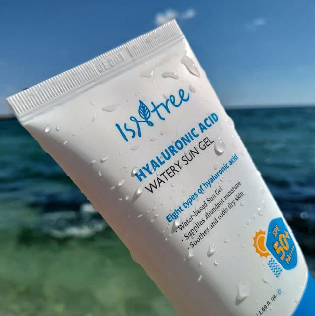 ISNTREE Sensitive Balancing Sun Protection + SPF50+ PA++++ Daily Suncream review photo by herbeautylife