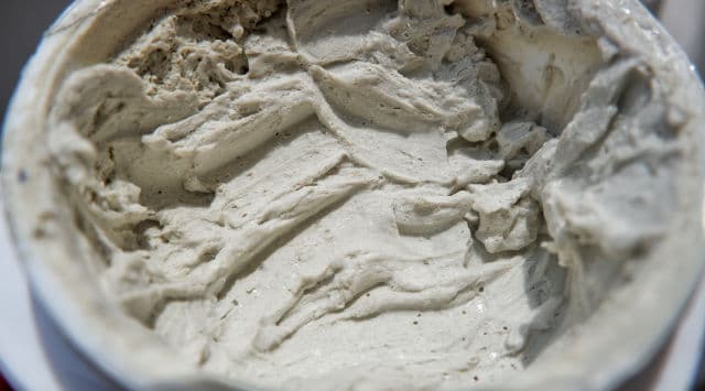 NEOGEN Dermalogy Canadian Clay Pore Cleanser review photo by herbeautylife