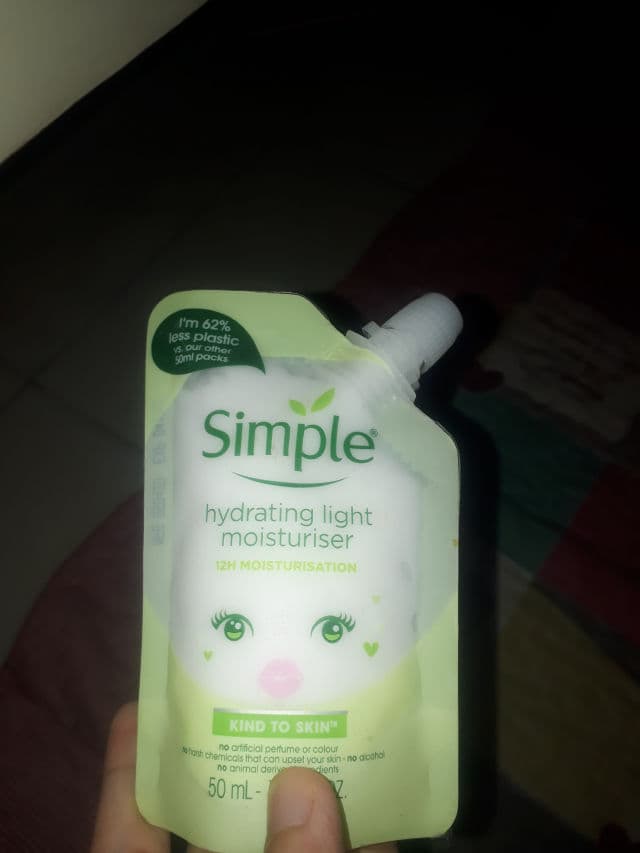Simple Hydrating Light Moisturizer review photo by hira71