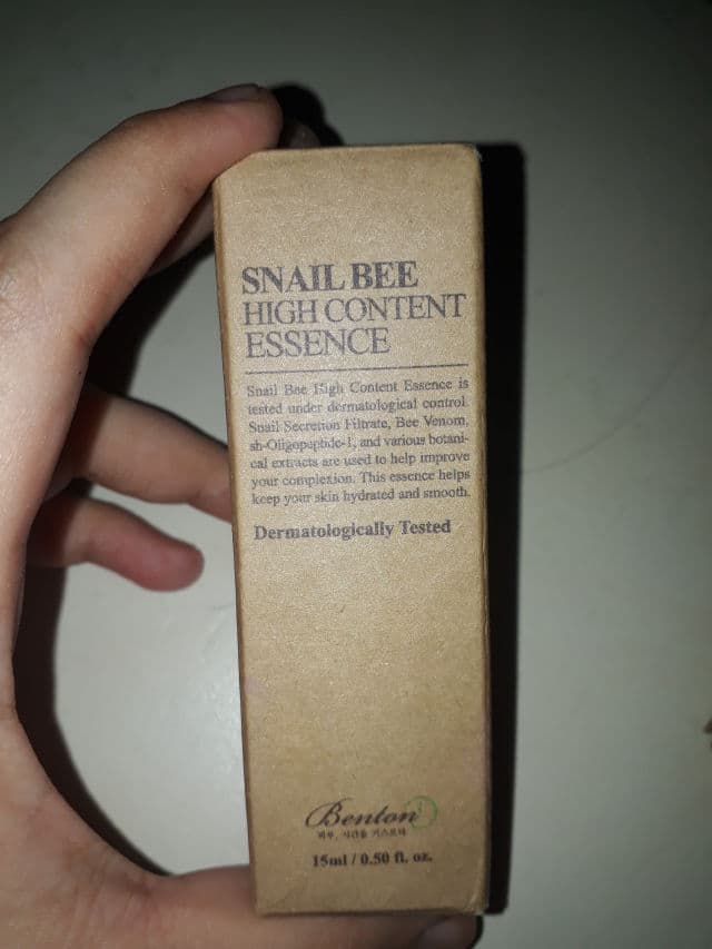 BENTON Snail Bee High Content Essence review photo by hira71