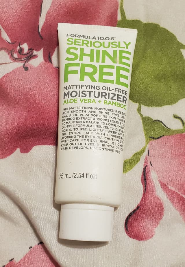 Formula 10.0.6 Seriously Shine Free Mattifying Oil Free Moisturizer review photo by hiraethsal