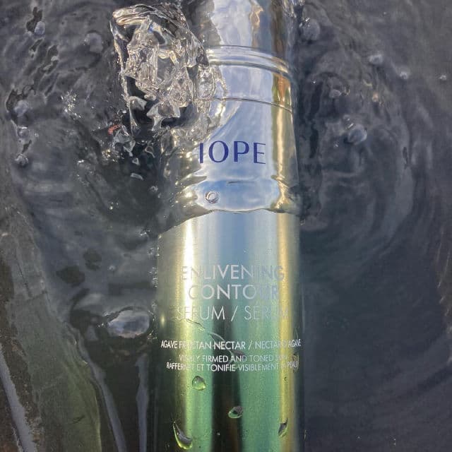IOPE Enlivening Contour Firming Serum review photo by hoarderbeauty