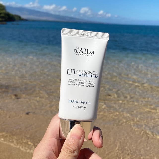 UV Essence Waterfull Fresh Sun Cream SPF50+ PA++++ product review