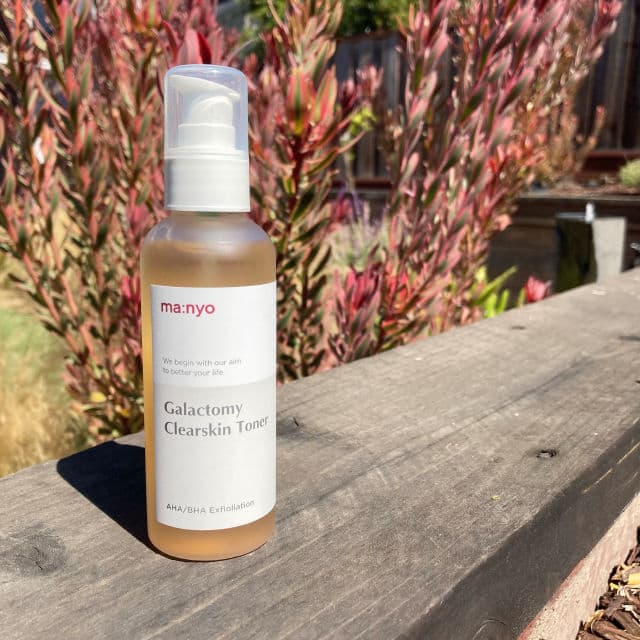 manyo Galactomy Clearskin AHA/BHA Toner review photo by hoarderbeauty