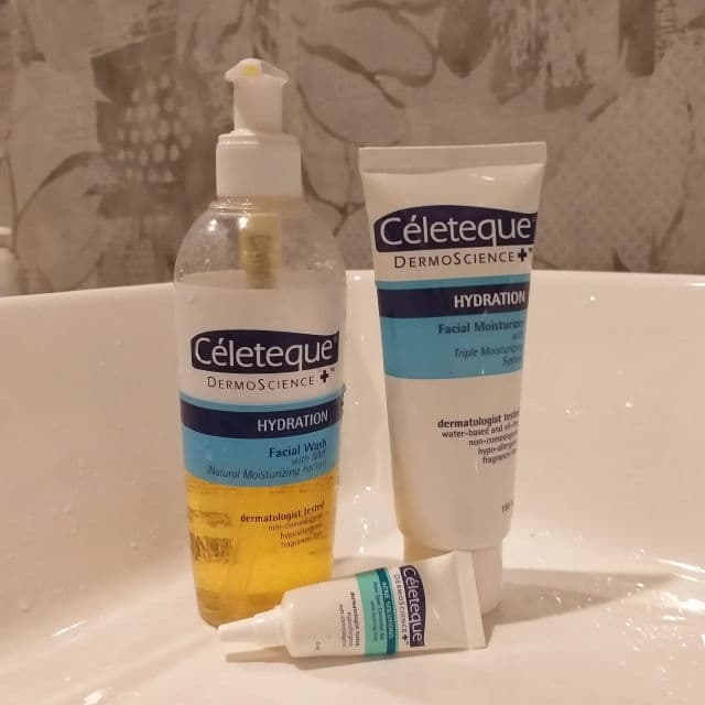 Celeteque Hydration Gentle Exfoliating Wash review photo by hygeiaskn