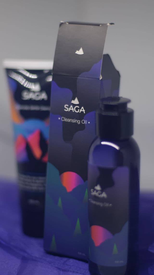SAGA Cleansing Oil review photo by wh