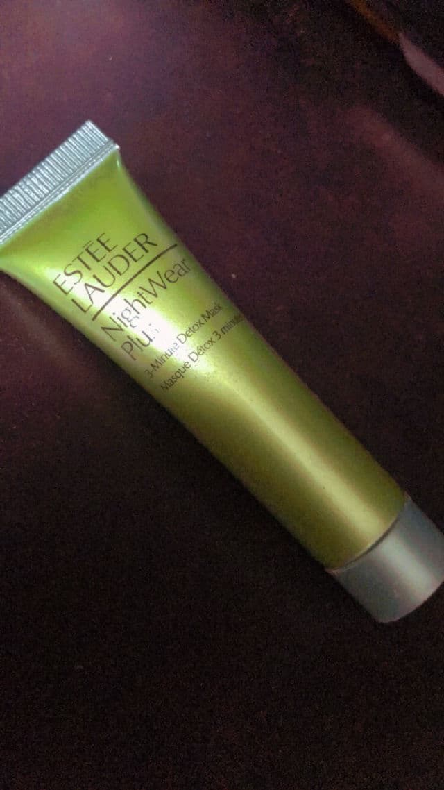 Estee Lauder NightWear Plus 3-Minute Detox Mask review photo by Glassylife