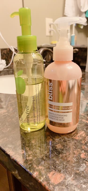 INNISFREE Apple Juicy Cleansing Oil review photo by itsnnyl