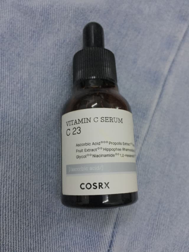 COSRX Real Fit Vitamin C Serum C23 review photo by izatyyyy