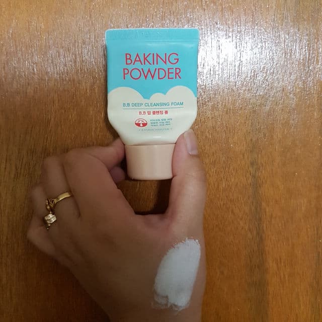 ETUDE Baking Powder B.B Deep Cleansing Foam review photo by izmelexxie