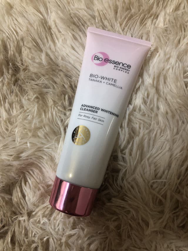Bioessence Tanaka Bio-White Advanced Whitening Cleanser review photo by izzaharsyd
