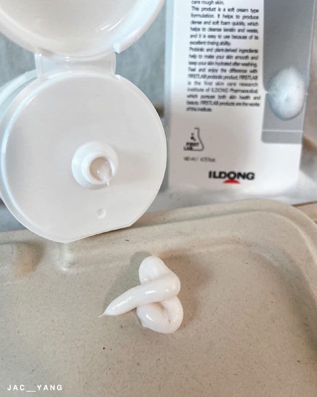 First Lab Probiotic Deep Cleansing Foam review photo by jacyang