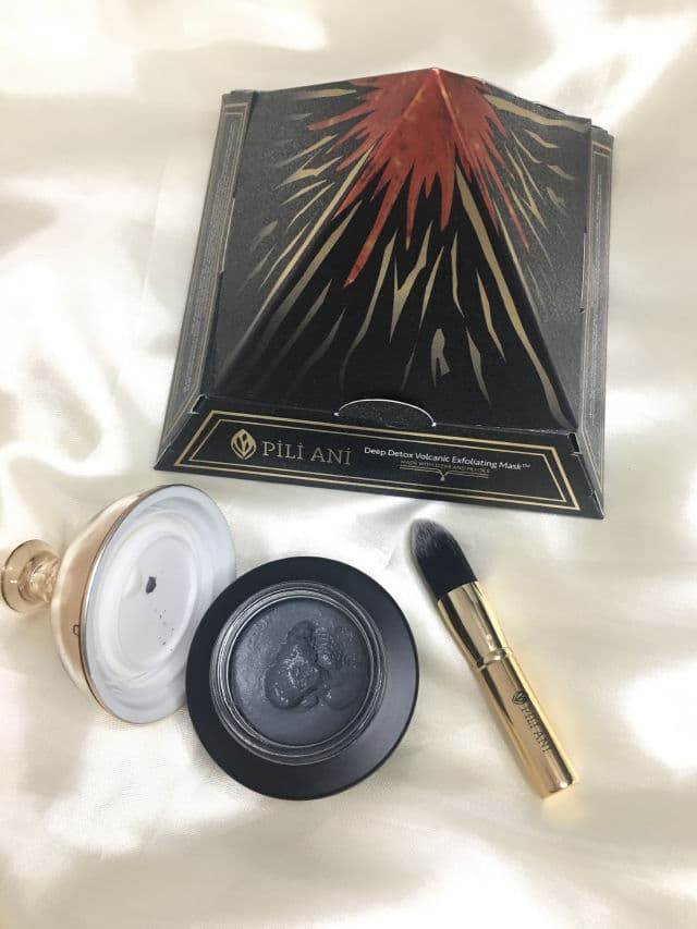 Pili Ani Deep Detox Volcanic Exfoliating Mask review photo by jamnesreen