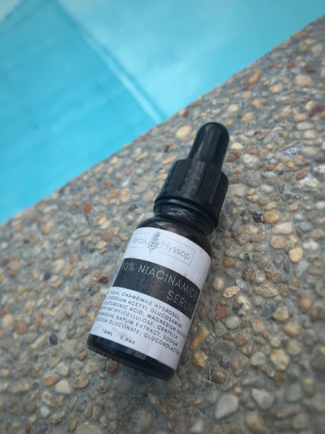 Herbs & Hyssop Boost 10% Niacinamide Serum review photo by jamnesreen