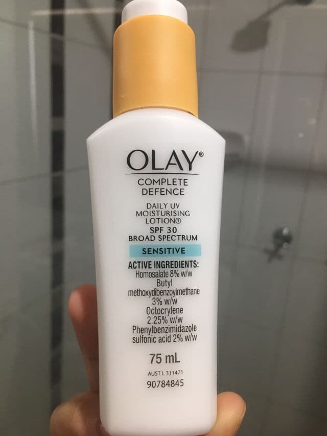 Olay Complete Daily Defense All Day Moisturizer with SPF 30 for Sensitive Skin review photo by jancyr
