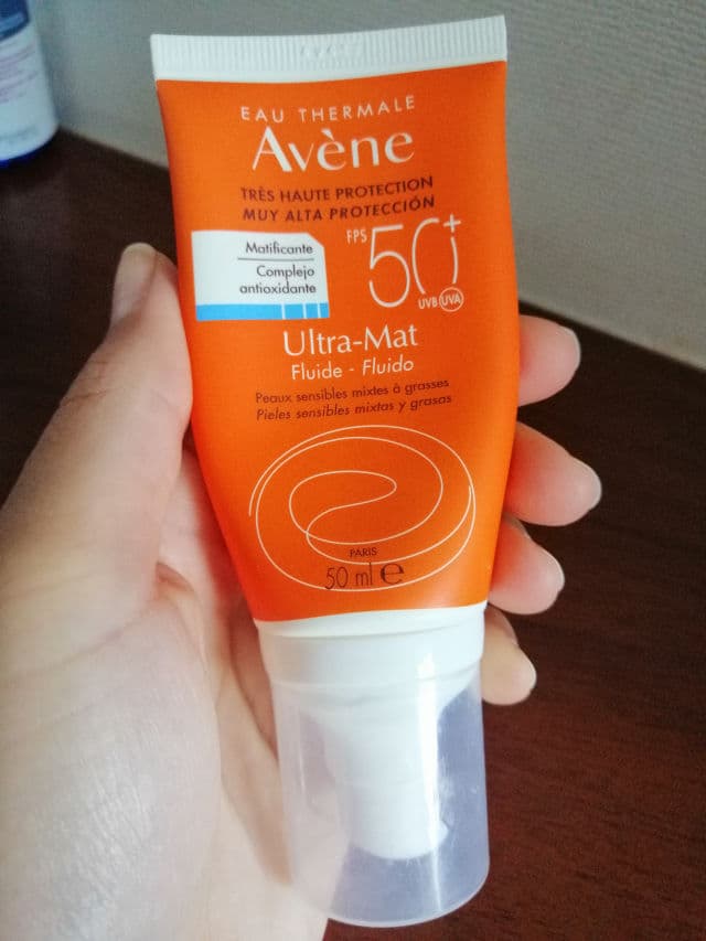 Avene Fluid Ultra Mat 50+ review photo by janethw