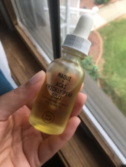 Youth To The People Superberry Hydrate + Glow Dream Oil with Maqui + Acai Prickly Pear Goji review photo by SkinStruct