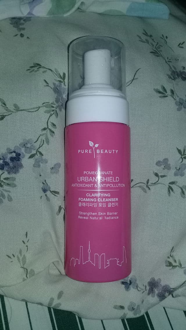 Pure Beauty Antioxydant & Antipollution Clarifying Cleanser review photo by jeazel