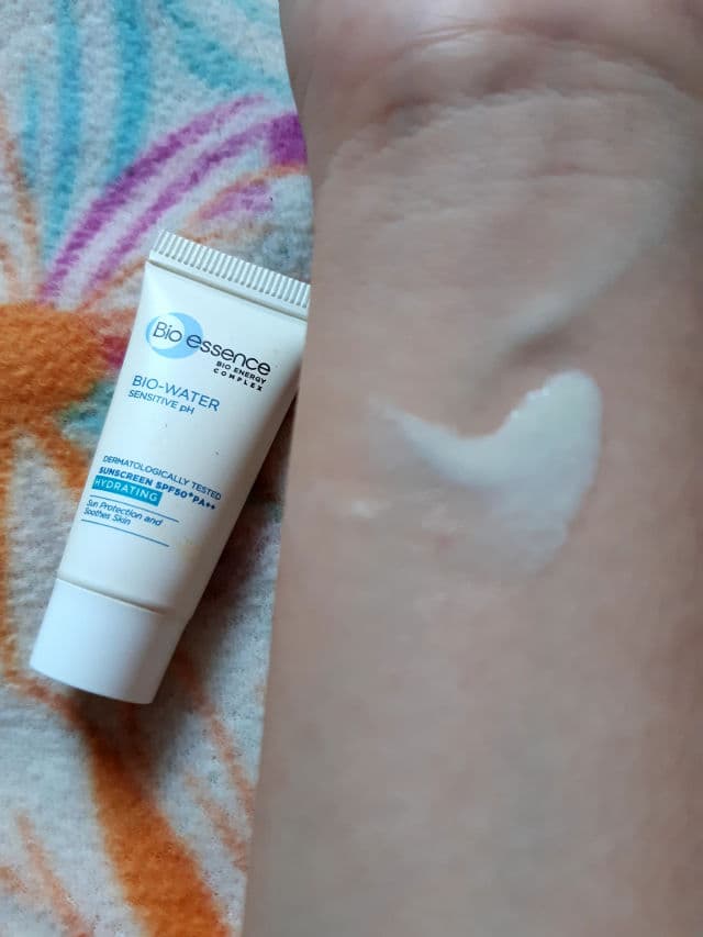 Bioessence Bio-Water Hydrating Sunscreen SPF50+ PA++ review photo by lovebloomieskin