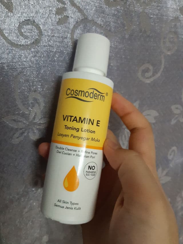 Cosmoderm Vitamin E Toning Lotion review photo by lovebloomieskin