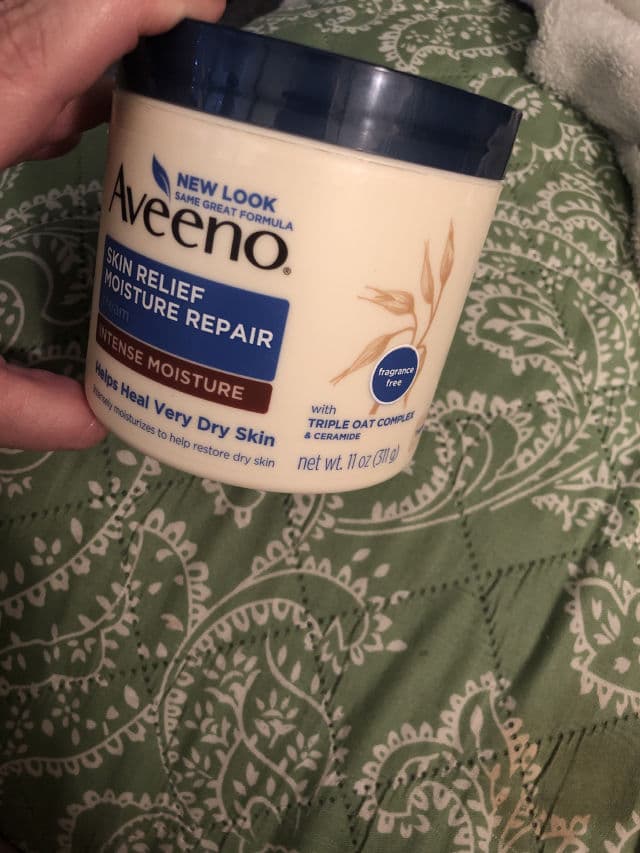 Aveeno Skin Relief Moisture Repair Cream review photo by jennykay49423