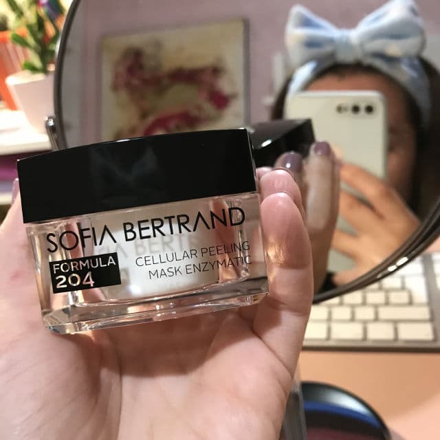 Sofia Bertrand Formula 204 Cellular Peeling Mask Enzymatic review photo by julskincare
